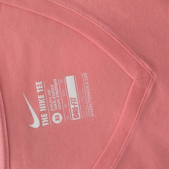 Nike Womens Dri Fit coral V-Neck T-shirt XS - Picture 3 of 3